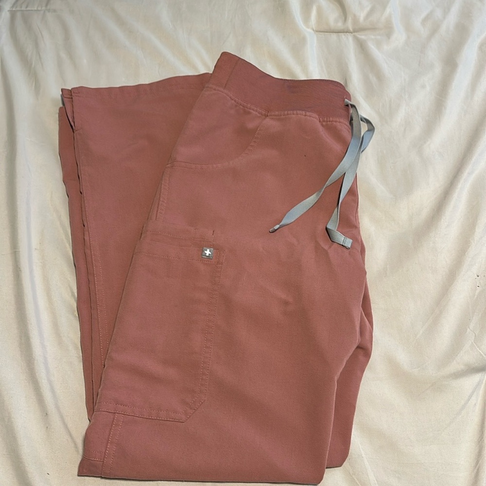 Figs Kade Cargo Pants